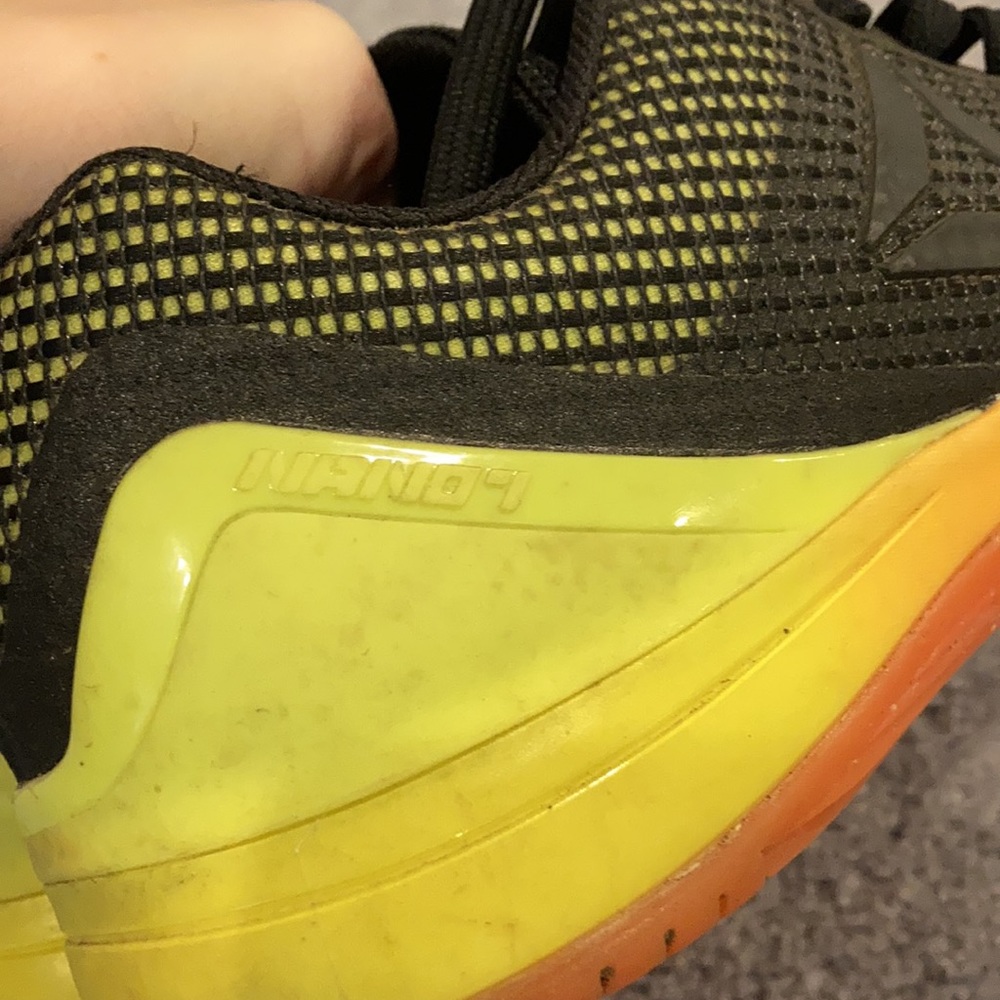 Reebok CrossFit Size 7 1/2 shoes - Picture 5 of 12